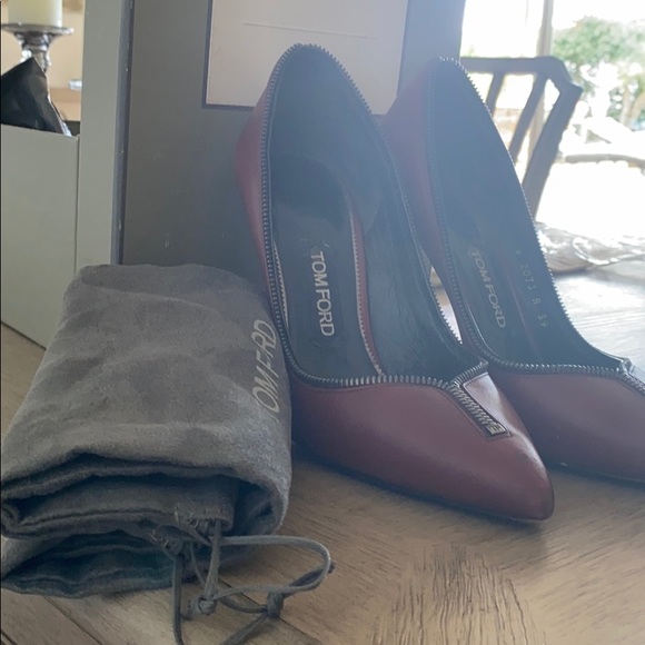 Designer shoes - Picture 3 of 7